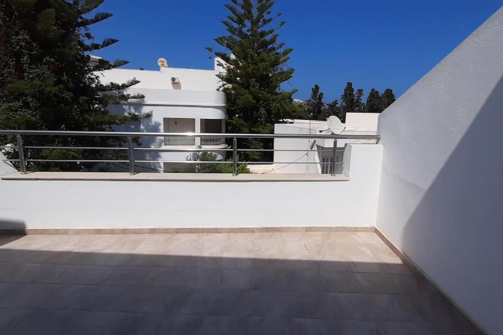 Leo Haute Standing Appartment S1 Center Ville Monastir Exterior foto